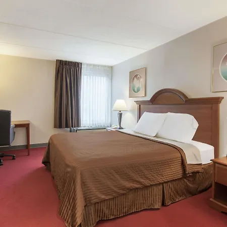 Rodeway Inn Little Falls-2