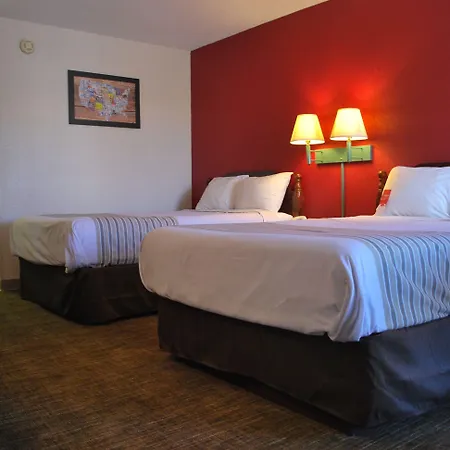 Econo Lodge-3