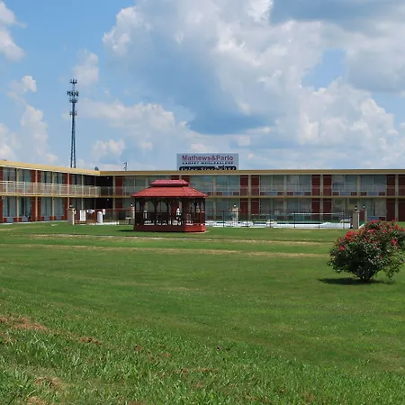 Econo Lodge-2