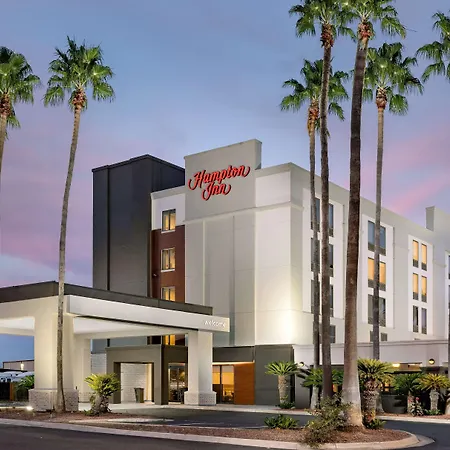 Hampton Inn Laredo-3