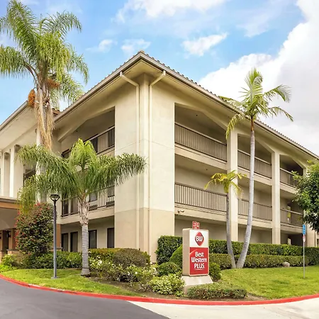 Best Western Plus Orange County Airport North-3