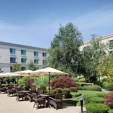 Hilton Seattle Airport & Conference Center-2