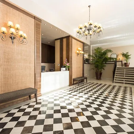 Rock Hotel-3