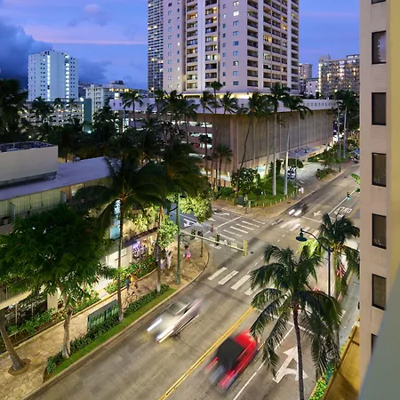 Waikiki Malia-2