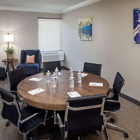 Hampton Inn Atlanta-Northlake-2