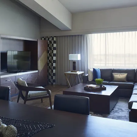 Kansas City Airport Marriott-3