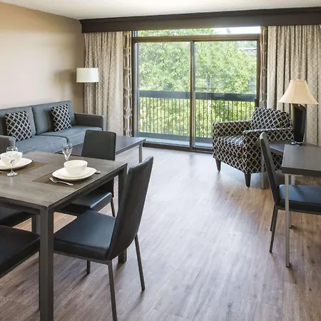 Hilton Bellevue-2