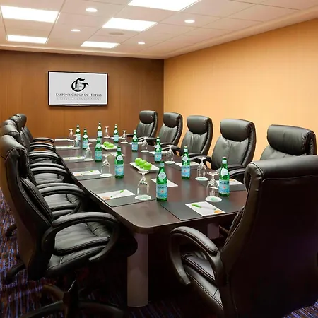 Courtyard By Marriott Toronto Northeast/Markham-3