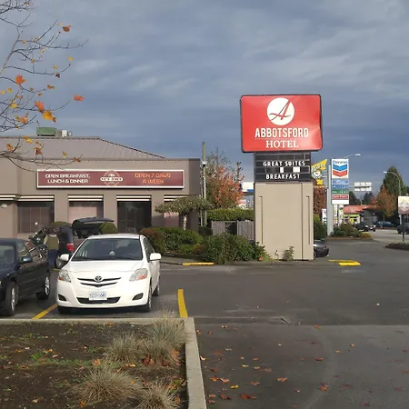 Ramada By Wyndham Abbotsford-3