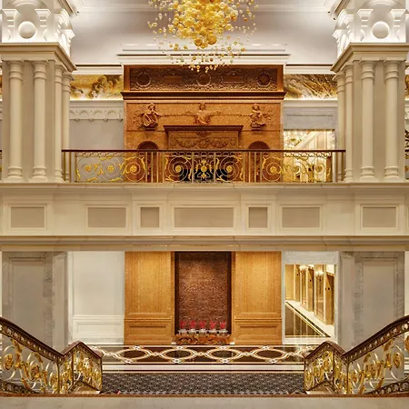 Lotte New York Palace-2