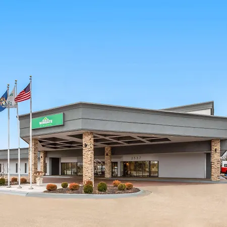 Wingate By Wyndham Troy-2