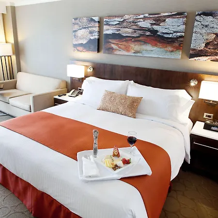 Delta Hotels By Marriott Saguenay Conference Centre-2