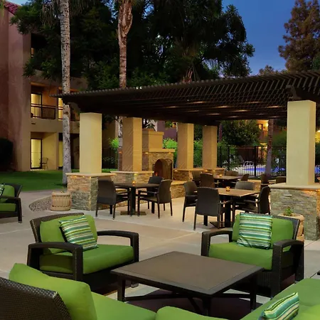 Embassy Suites By Hilton Phoenix Tempe-2