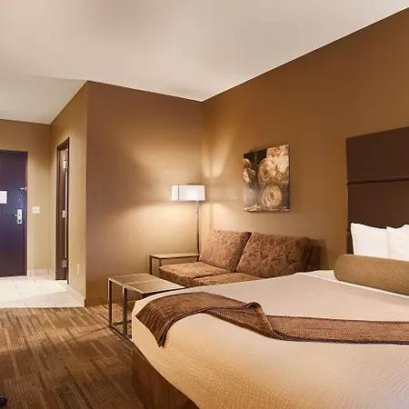 Best Western Plus Night Watchman Inn & Suites-2
