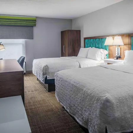 Hampton Inn Detroit Northville-3