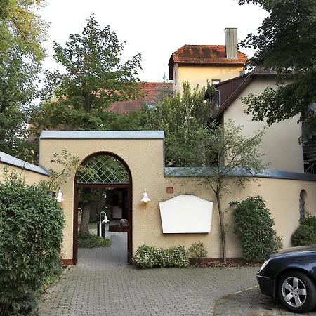 Sunday Hotel Nürnberg-3