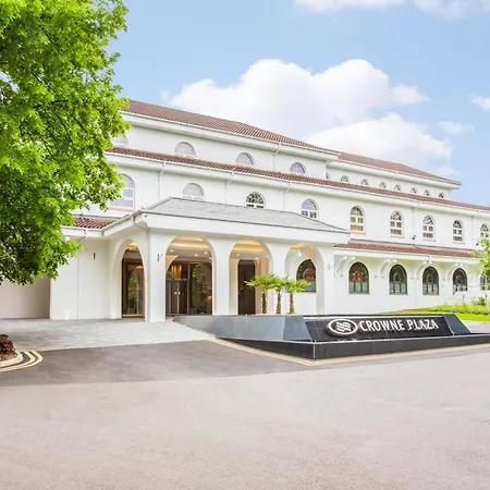 Crowne Plaza Gerrards Cross By Ihg-2