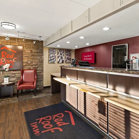 Red Roof Inn Cleveland - Independence-3