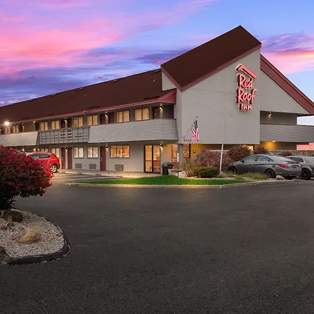 Red Roof Inn Cleveland - Independence-2