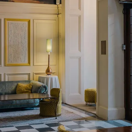 The Queens Hotel-3