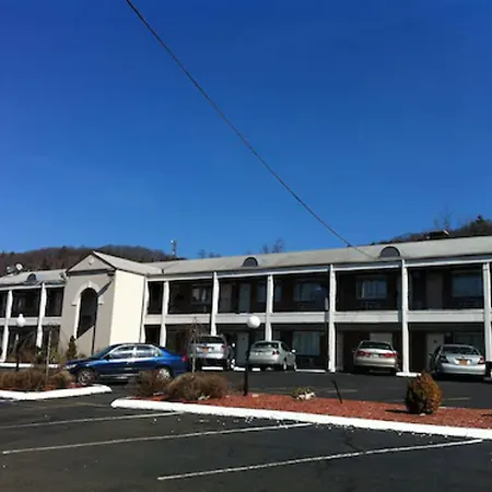 New Haven Inn-3