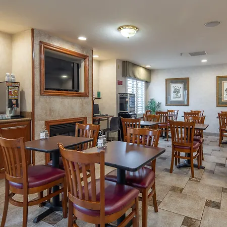 Atherton Park Inn And Suites-3
