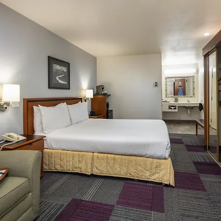 Atherton Park Inn And Suites-2