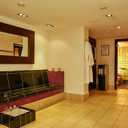 Hotel Regina Titlis, A Trademark Collection By Wyndham-3