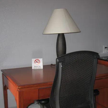 Santa Fe Inn - Pueblo-3
