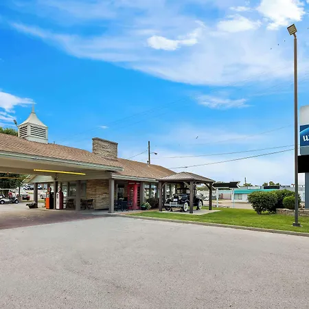 Best Western Route 66 Rail Haven-3