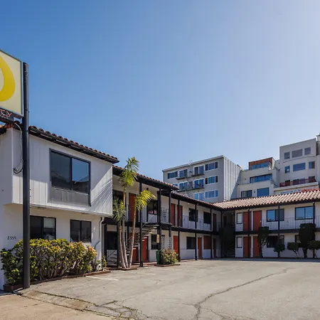 La Luna Inn, An Ascend Collection Hotel-2