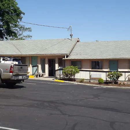 Howard Johnson By Wyndham Roseburg-2