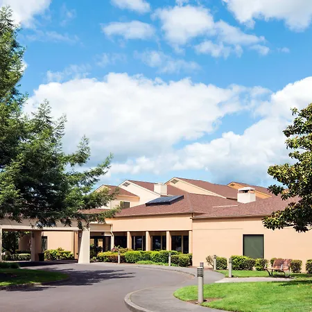 Courtyard By Marriott Portland Beaverton-2