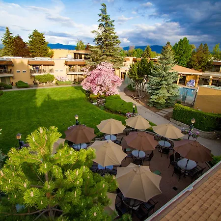 Mirabeau Park Hotel-3