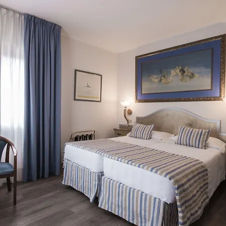Hotel Amadeus-2