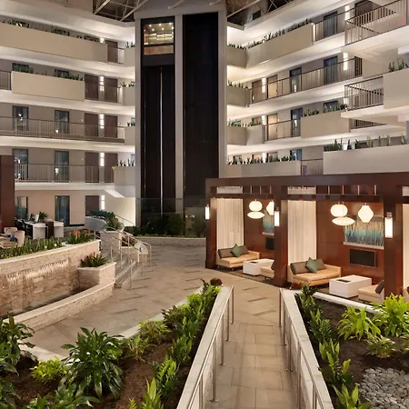 Embassy Suites By Hilton Atlanta Airport-3