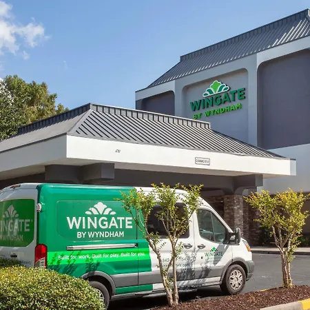 Wingate By Wyndham Charleston Coliseum-3