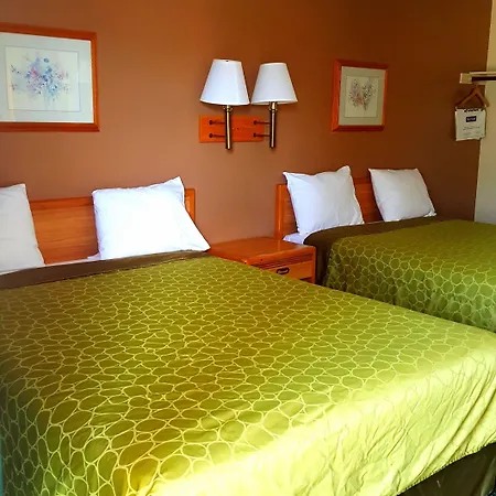 Travelodge By Wyndham Indio-3