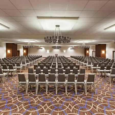 Sheraton Pittsburgh Airport Hotel-3