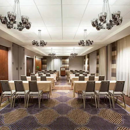 Sheraton Pittsburgh Airport Hotel-2