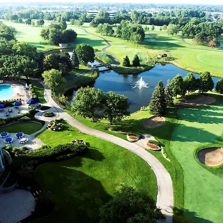 Hilton Chicago Oak Brook Hills Resort & Conference Center-3