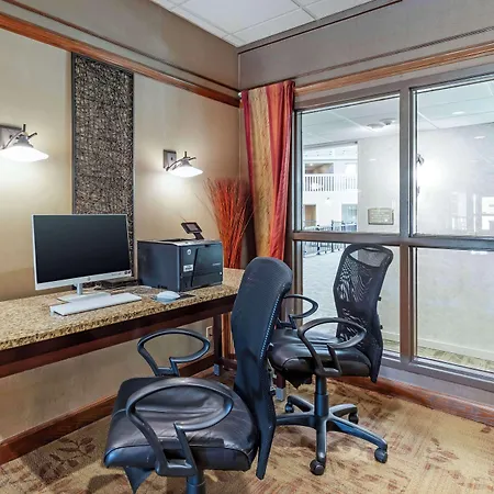 Best Western Plus Steeplegate Inn-2