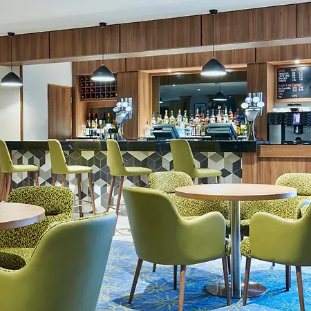 Leonardo Hotel Cheltenham-2