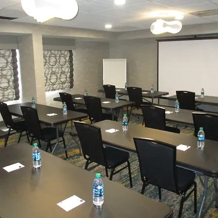 Best Western Plus Bloomington East-2
