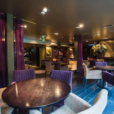 Budget Trianon Hotel-2