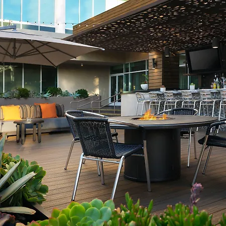 Warner Center Marriott Woodland Hills-2
