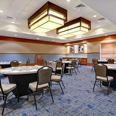 Doubletree By Hilton Phoenix- Tempe-2