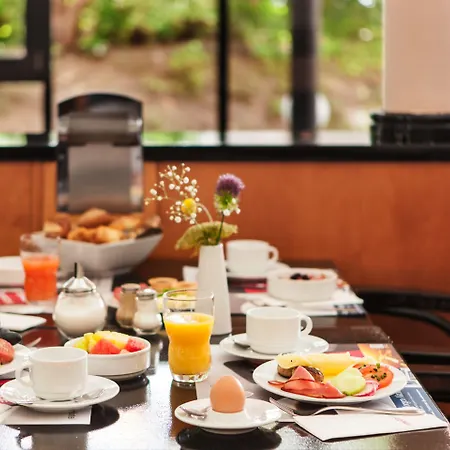 B&B Hotel Kassel-Wilhelmshoehe-3