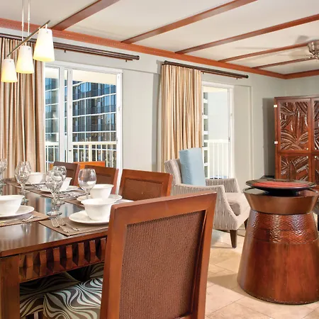 Club Wyndham At Waikiki Beach Walk-3