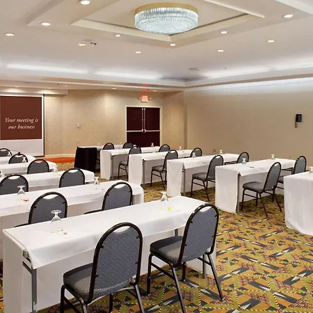 Doubletree By Hilton Fayetteville-3